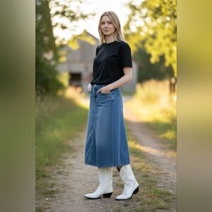 J Chisolm White Wedding Boots Sz 4.5